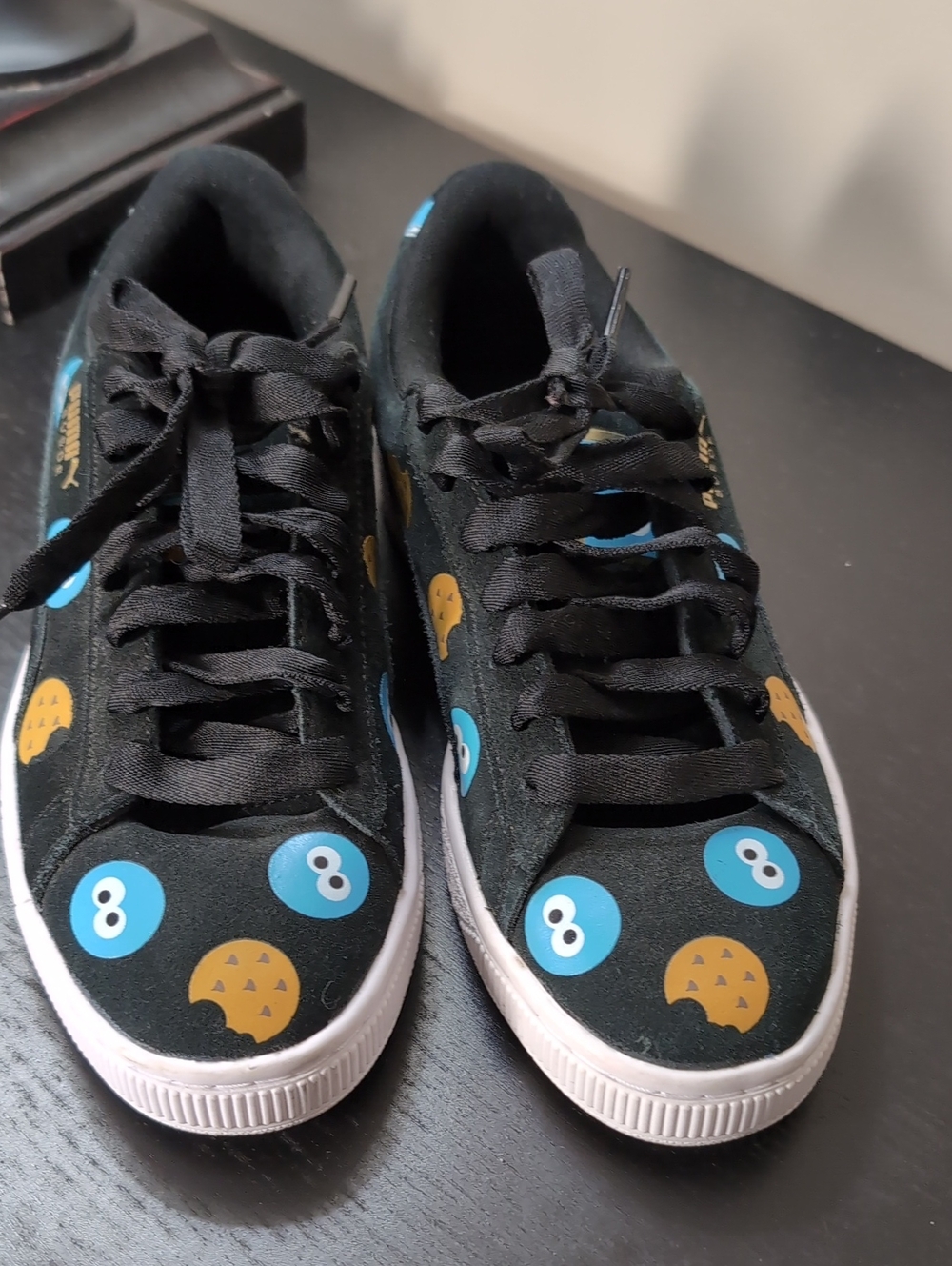 PUMA x Sesame Street 50th Anniversary Suede Badge Sneakers Women's 7.5 Youth 6